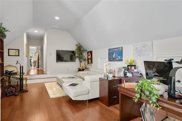 $1,299,900 | 2711 Wildflower Way, Hoschton, GA 30548