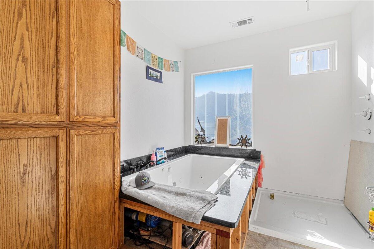145 Columbus Street Rio Dell, CA 95562 - Photo 18 of 40