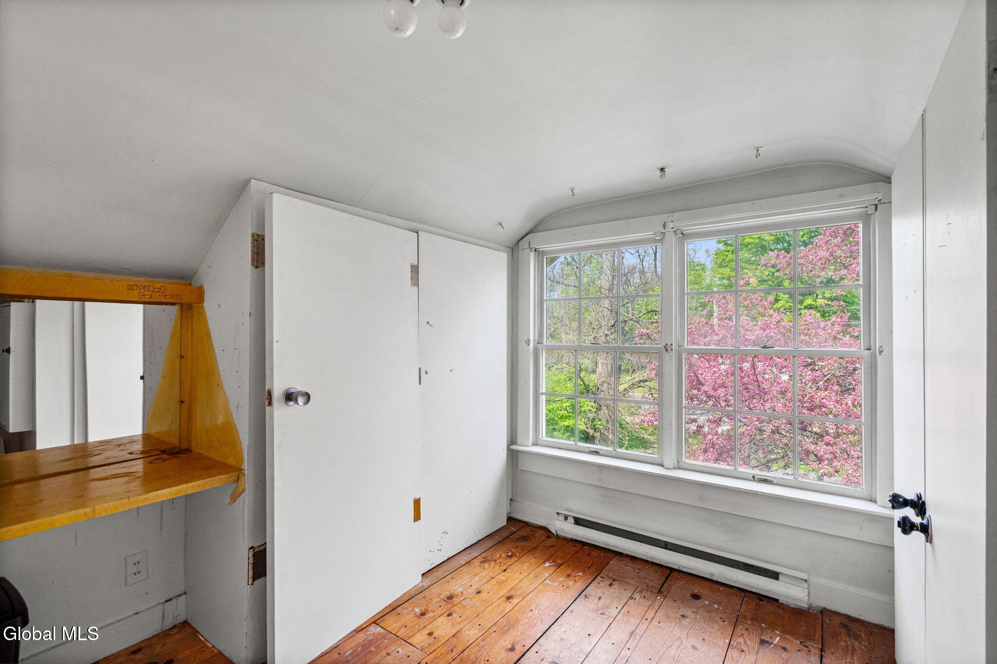 54 Altamont Road Voorheesville, NY 12186 - Photo 15 of 26 25-web-or-mls-54-altamont-rd