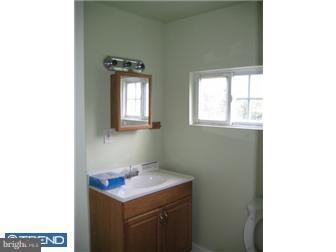 95 Fairton Millville Road Bridgeton, NJ 08302 - Photo 6 of 9 Bathroom