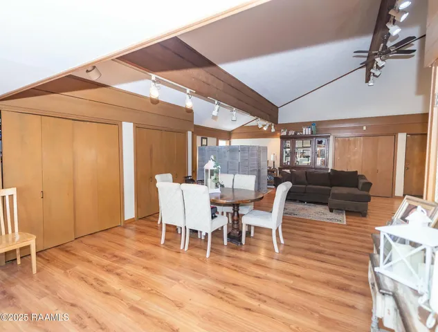 $395,000 | 2675 Pine Point Road, Ville Platte, LA 70586