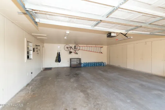 $395,000 | 2675 Pine Point Road, Ville Platte, LA 70586