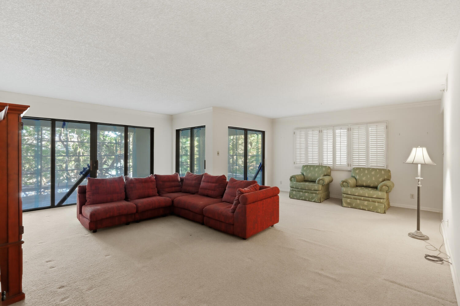 500 Ocean Trail Way, Unit 111 Jupiter, FL 33477 - Photo 5 of 35 Living Area