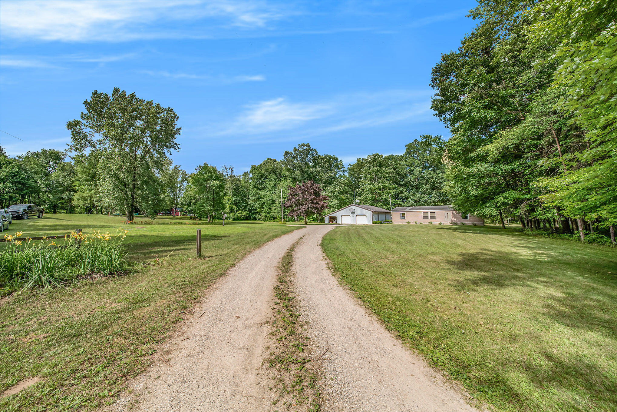 1900 Youngs Road Orleans, MI 48865 - Photo 2 of 16 _DSC7573