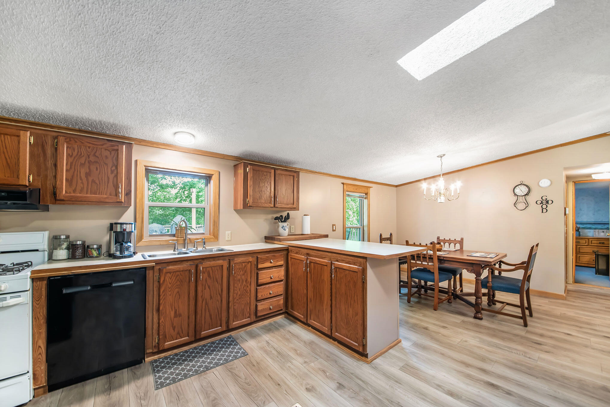 1900 Youngs Road Orleans, MI 48865 - Photo 5 of 16 _DSC7548