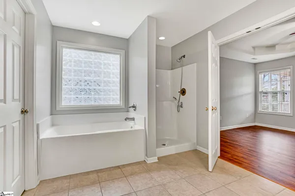 $288,500 | 107 Shalom Drive, Simpsonville, SC 29681