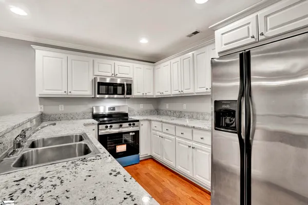 $288,500 | 107 Shalom Drive, Simpsonville, SC 29681
