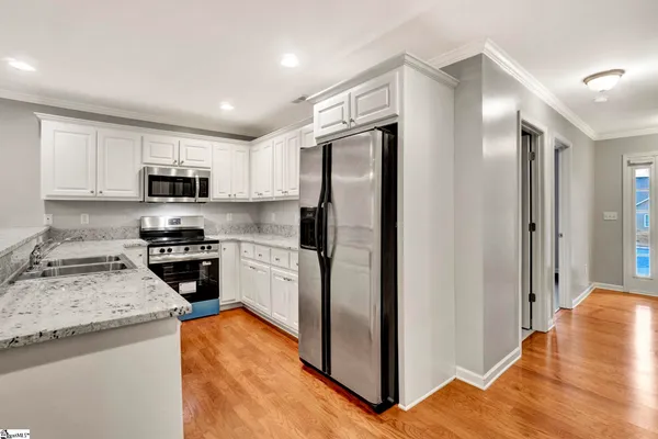 $288,500 | 107 Shalom Drive, Simpsonville, SC 29681