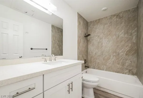 $1,399 | 1205 North Buffalo Drive, Unit 202, Las Vegas, NV 89128