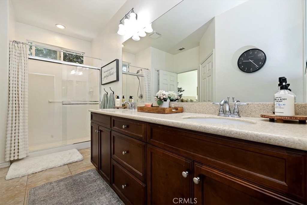 5307 Paseo Callado Hemet, CA 92545 - Photo 14 of 37