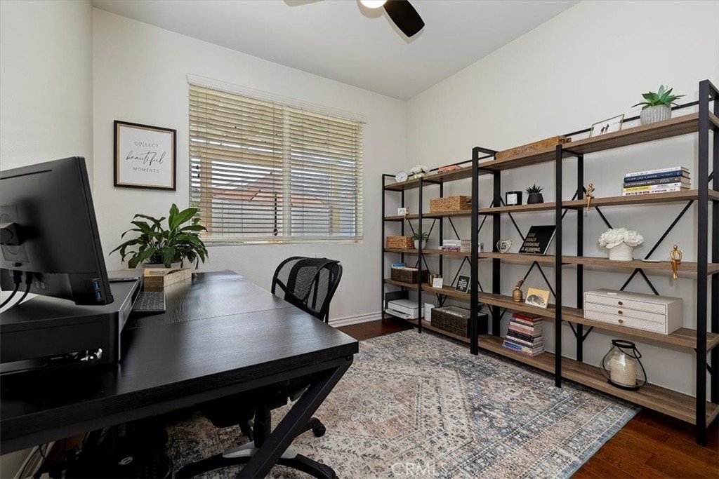 5307 Paseo Callado Hemet, CA 92545 - Photo 16 of 37