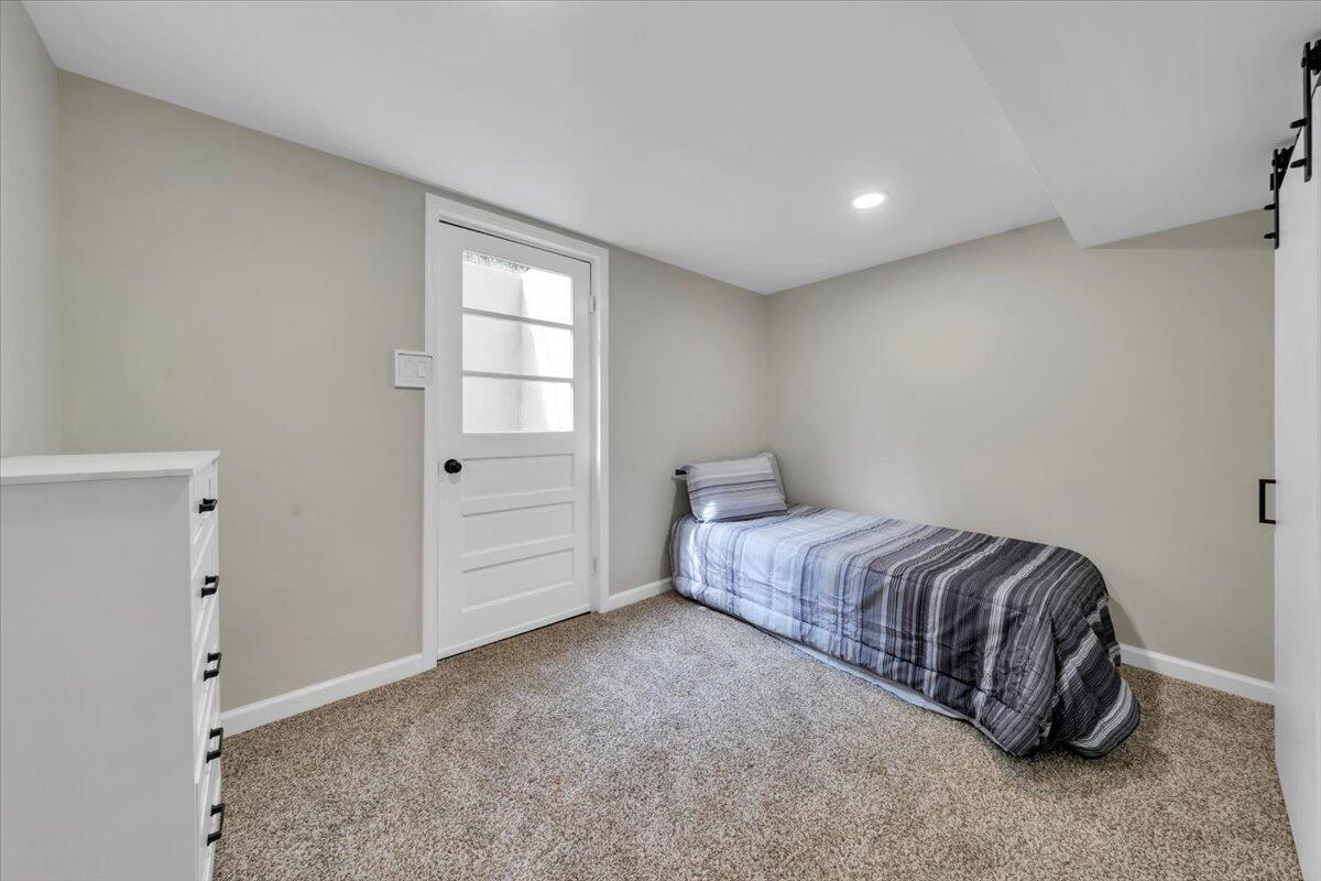 3308 Frontier Road Northwest Roanoke, VA 24012 - Photo 27 of 37 31-MIB01346