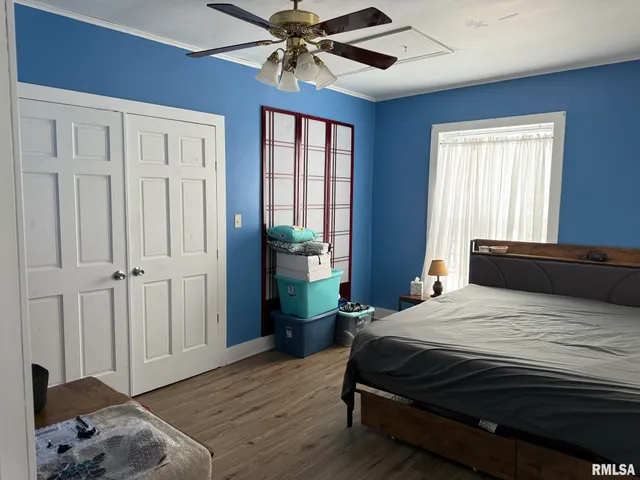 $69,900 | 809 South Commercial Street, Benton, IL 62812