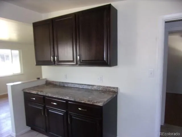 $1,995 | 2180 South Bellaire Street, Denver, CO 80222