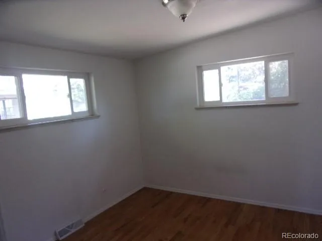 $1,995 | 2180 South Bellaire Street, Denver, CO 80222