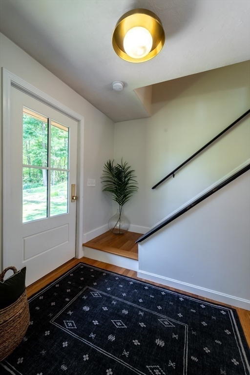 140 Sutton Road Webster, MA 01570 - Photo 8 of 39 Gallery Image 8