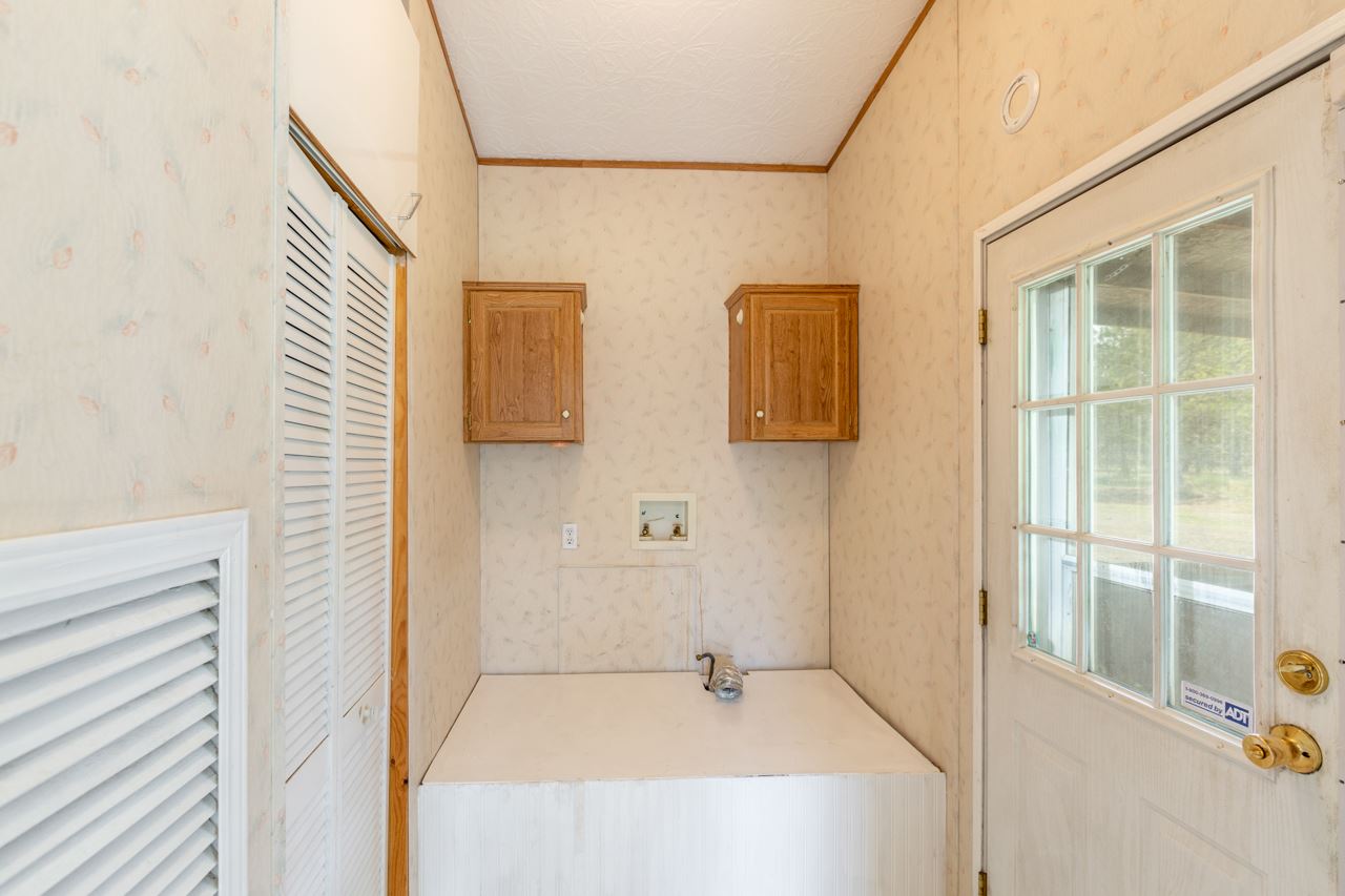 27027 West Tucker Prairie Road Cheney, WA 99004 - Photo 15 of 20