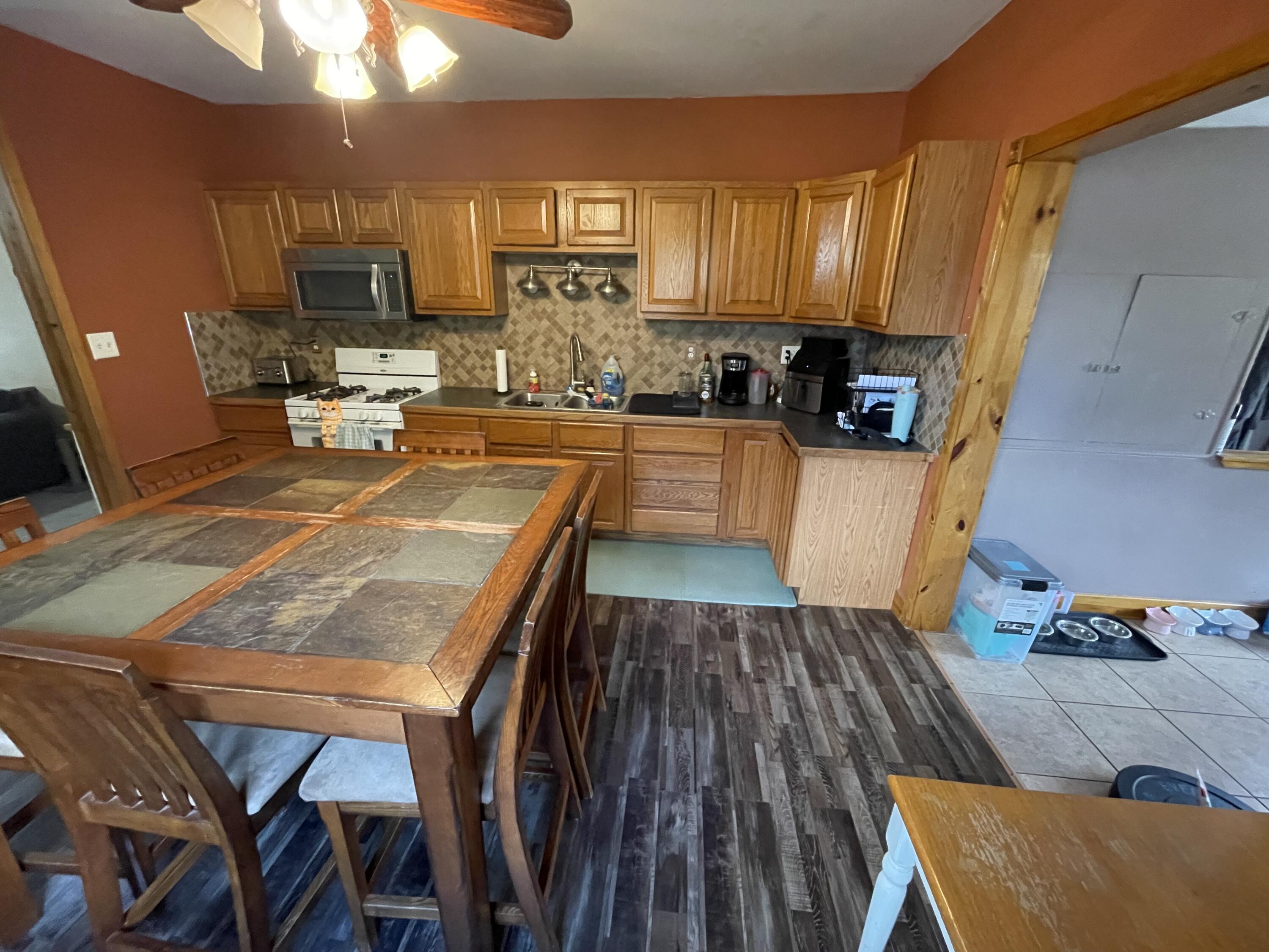 165 South Elm Street Hesperia, MI 49421 - Photo 13 of 25 Kitchen