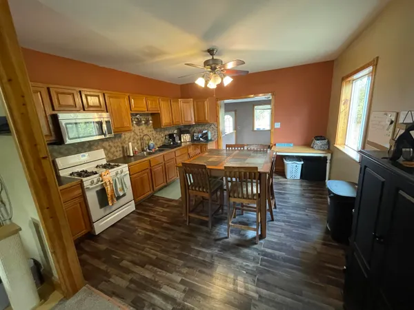 $210,000 | 165 South Elm Street, Hesperia, MI 49421