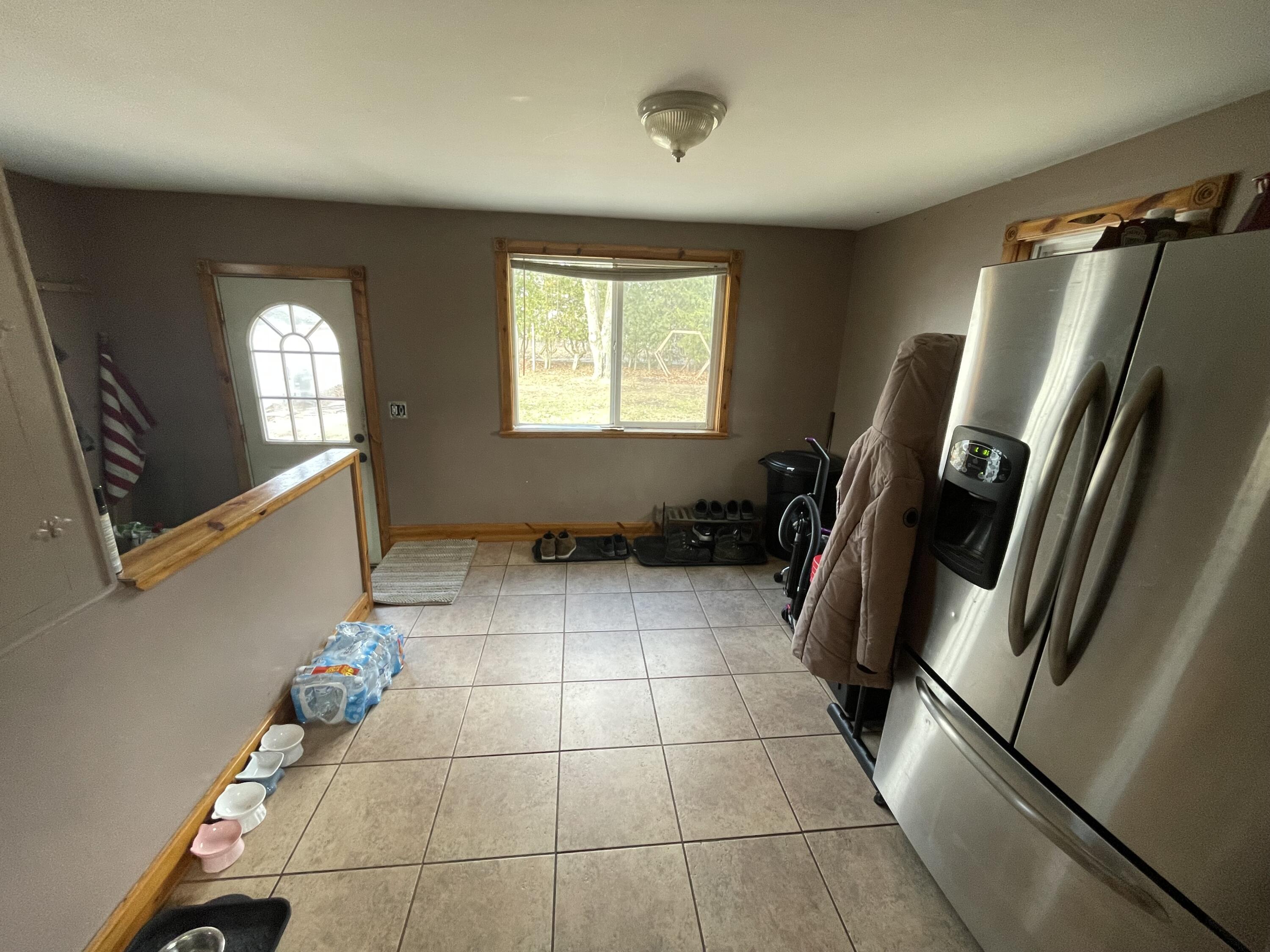 165 South Elm Street Hesperia, MI 49421 - Photo 17 of 25 Entrance room