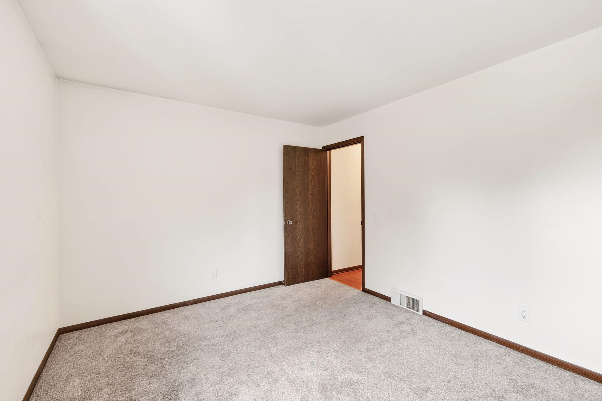 3907 Patrick Henry Way, Unit 3907 Middleton, WI 53562 - Photo 15 of 36