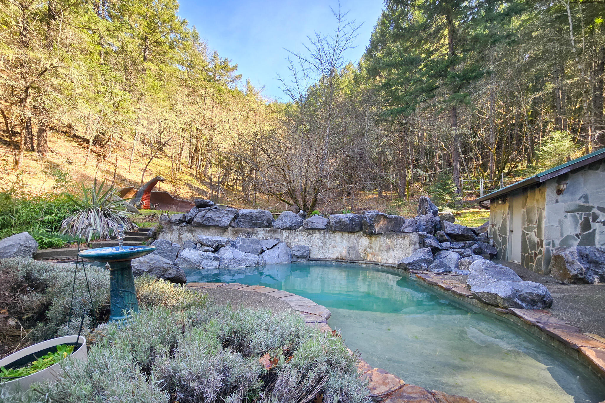 1449 Queen Of Bronze Road Cave Junction, OR 97523 - Photo 48 of 87 20260308_140407