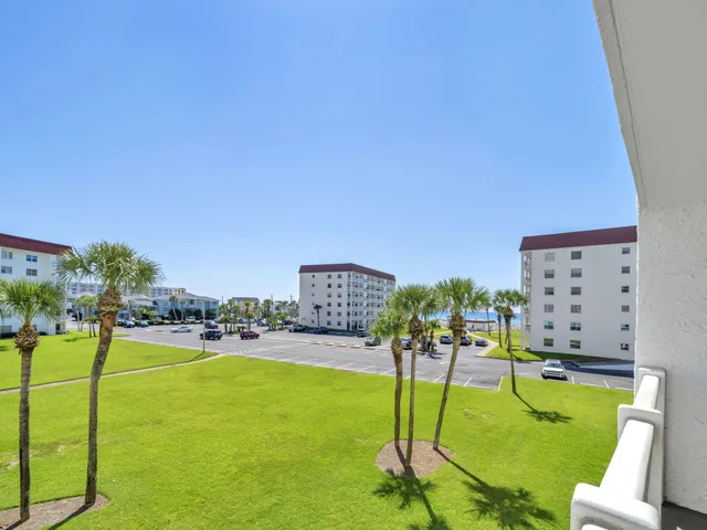 $315,000 | 909 Santa Rosa Boulevard, Unit 235, Fort Walton Beach, FL 32548