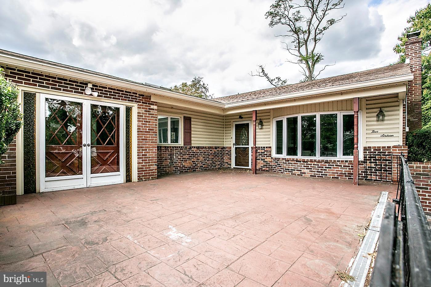 516 Beatty Road Springfield, PA 19064 - Photo 3 of 40