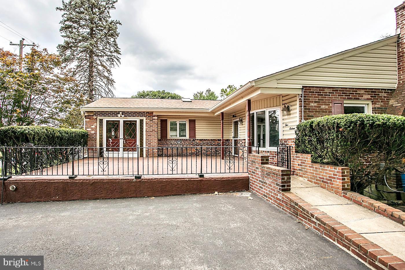 516 Beatty Road Springfield, PA 19064 - Photo 4 of 40