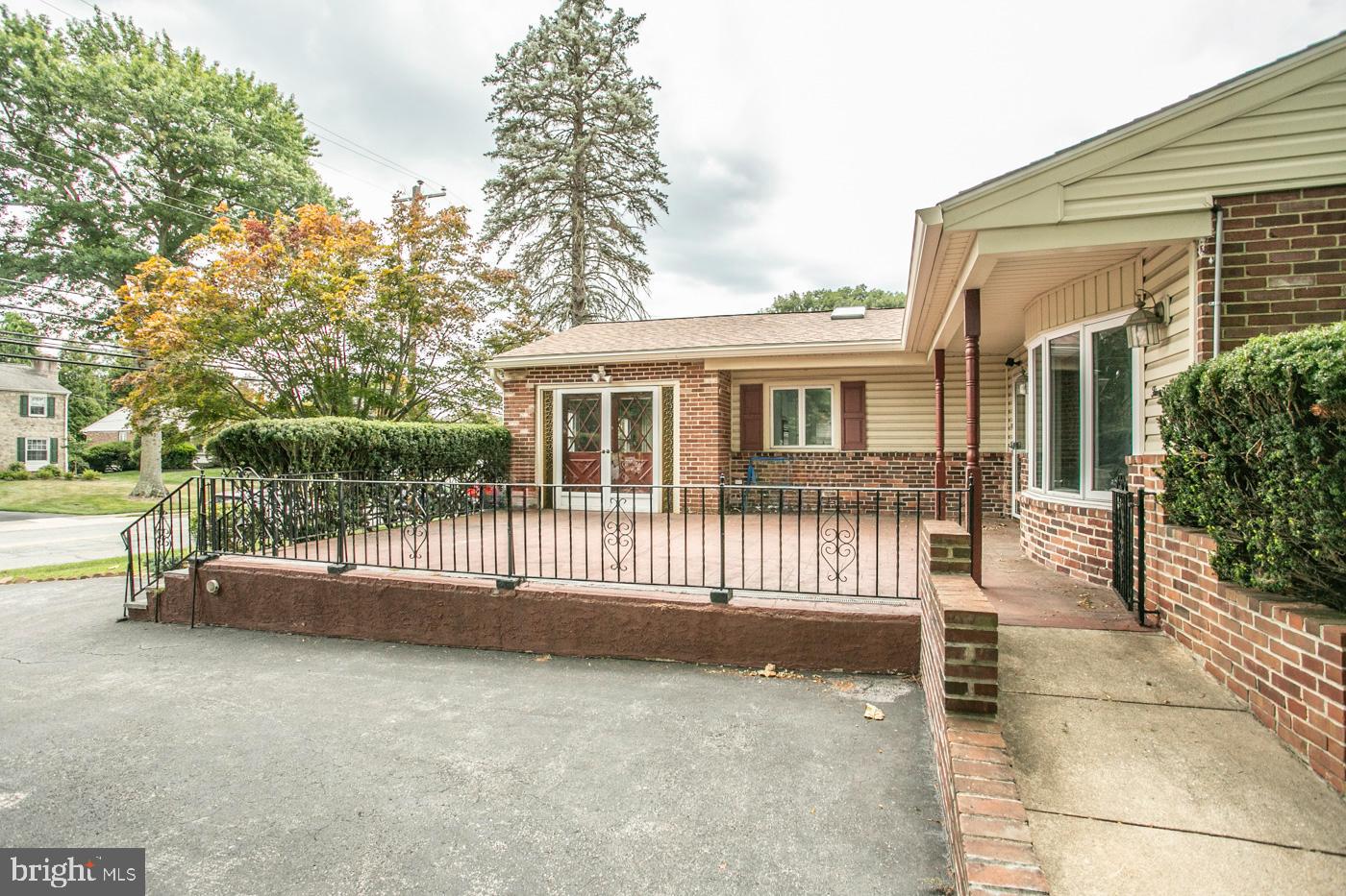 516 Beatty Road Springfield, PA 19064 - Photo 5 of 40