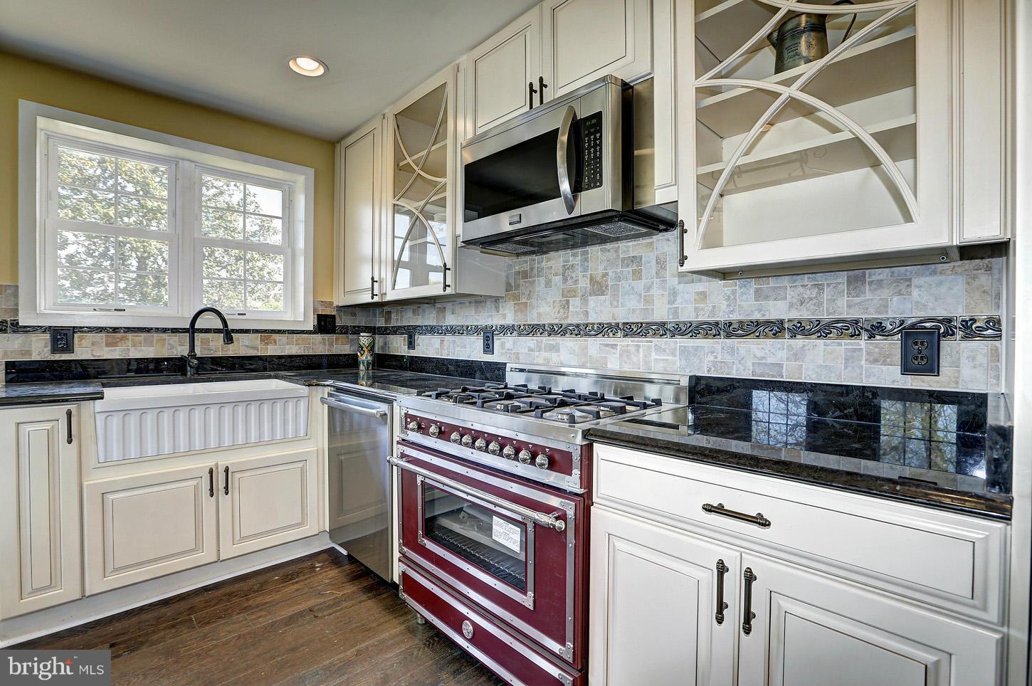 3668 White Hall Road King George, VA 22485 - Photo 16 of 30 Kitchen