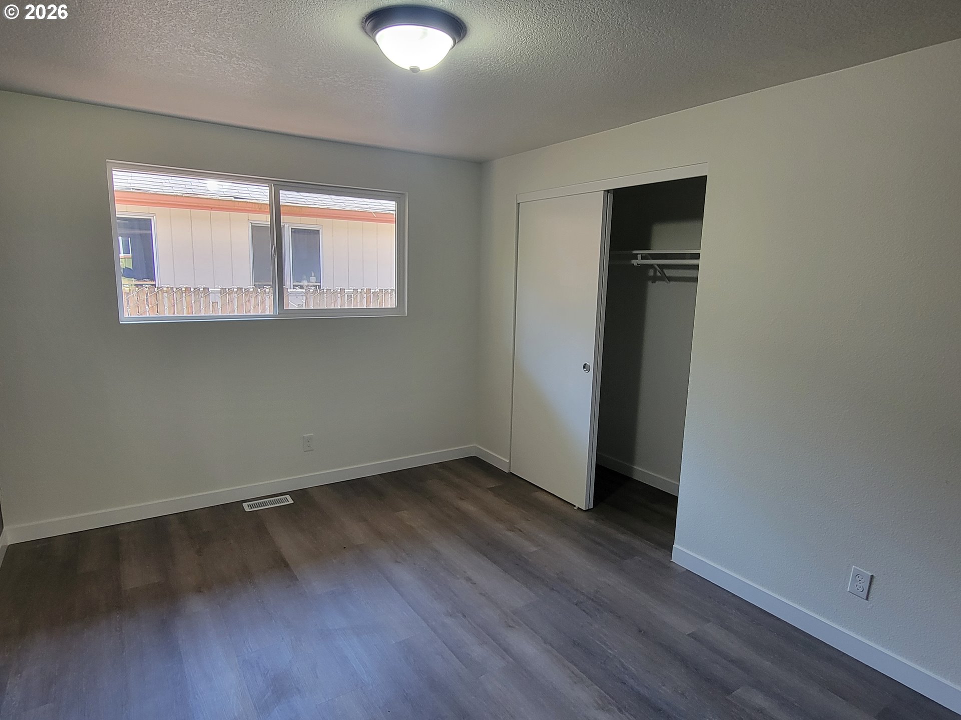 945 18th Street Northeast Salem, OR 97301 - Photo 10 of 31