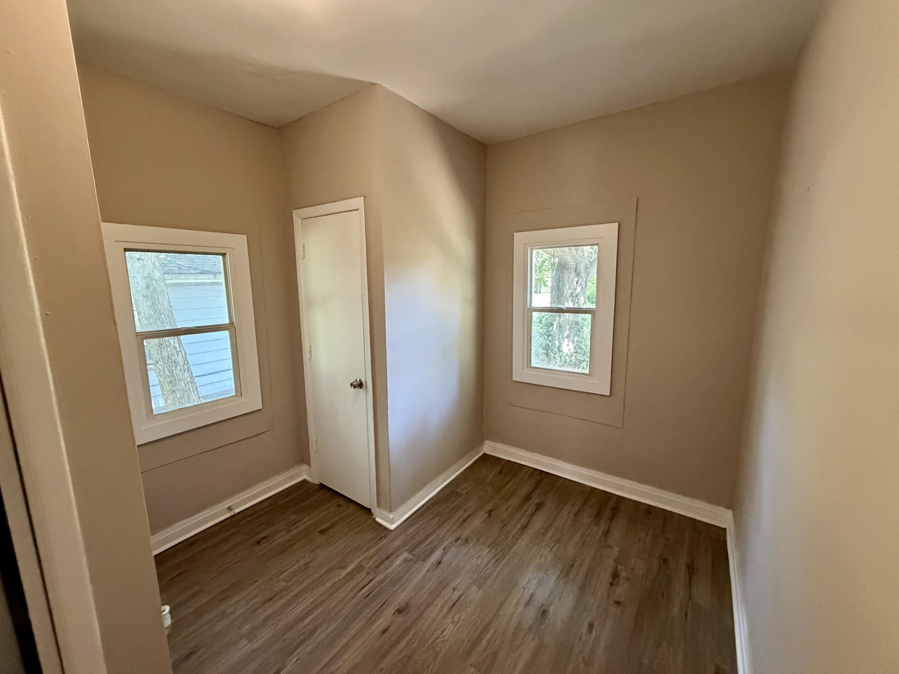 4229 Vermont Street Gary, IN 46409 - Photo 8 of 18 3000x2250