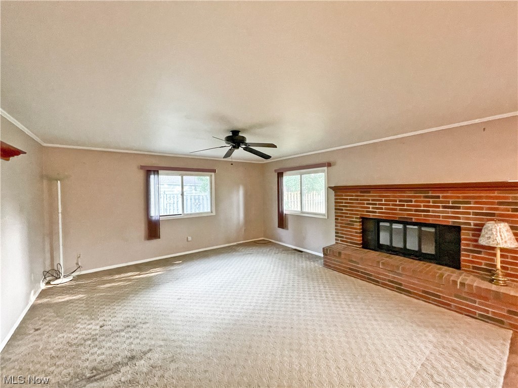149 Iroquois Street Struthers, OH 44471 - Photo 2 of 35