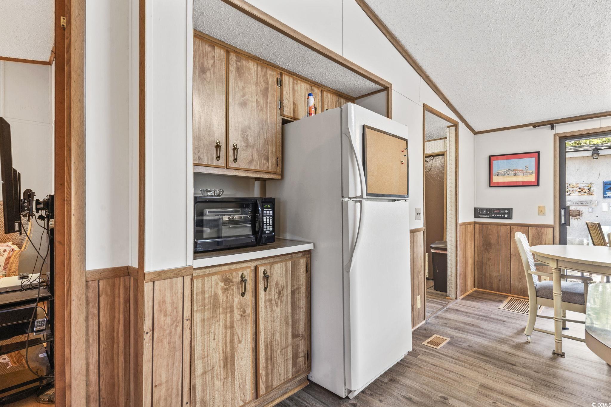 2425 Park Street North Myrtle Beach, SC 29582 - Photo 15 of 40