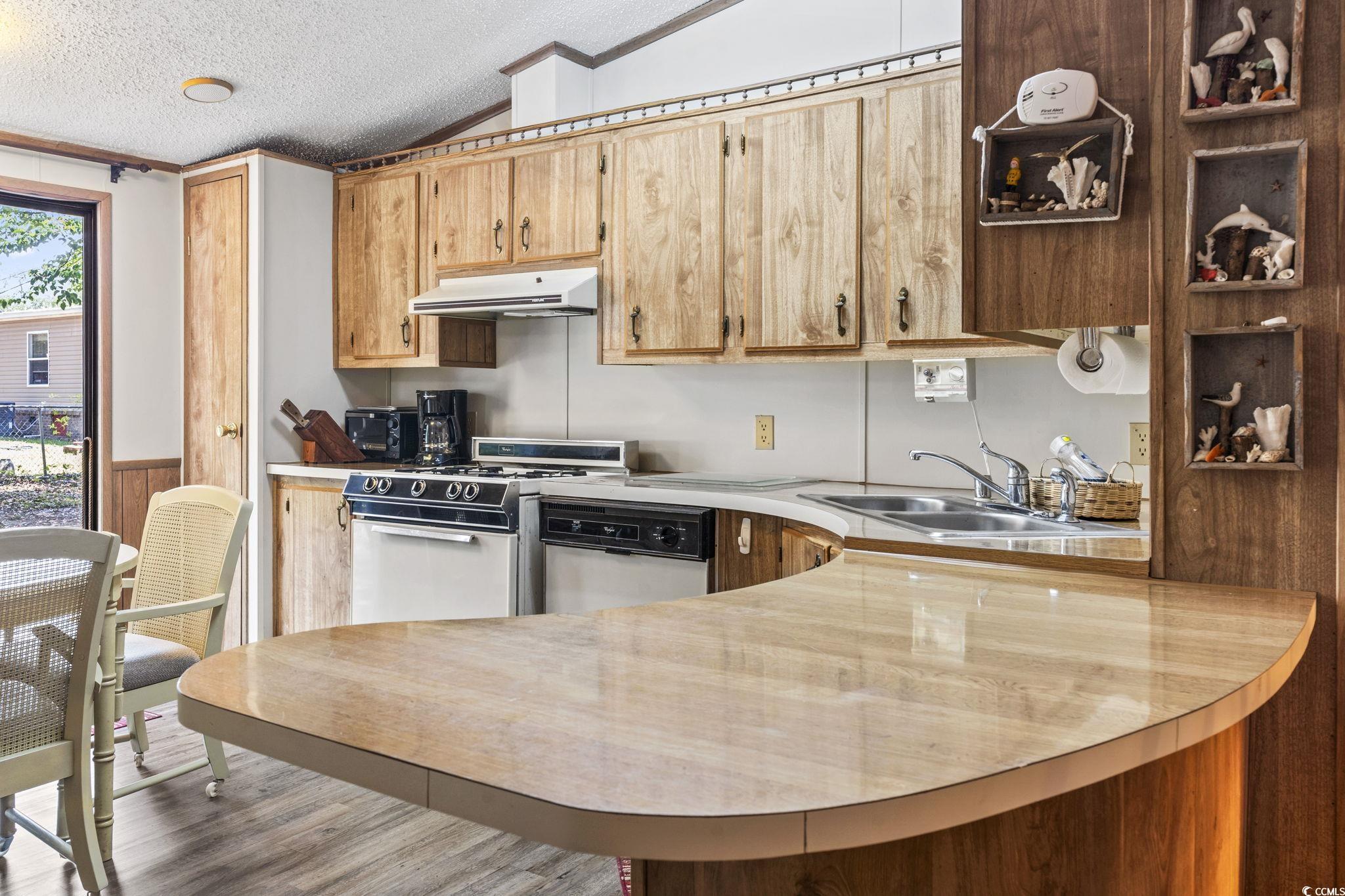 2425 Park Street North Myrtle Beach, SC 29582 - Photo 17 of 40