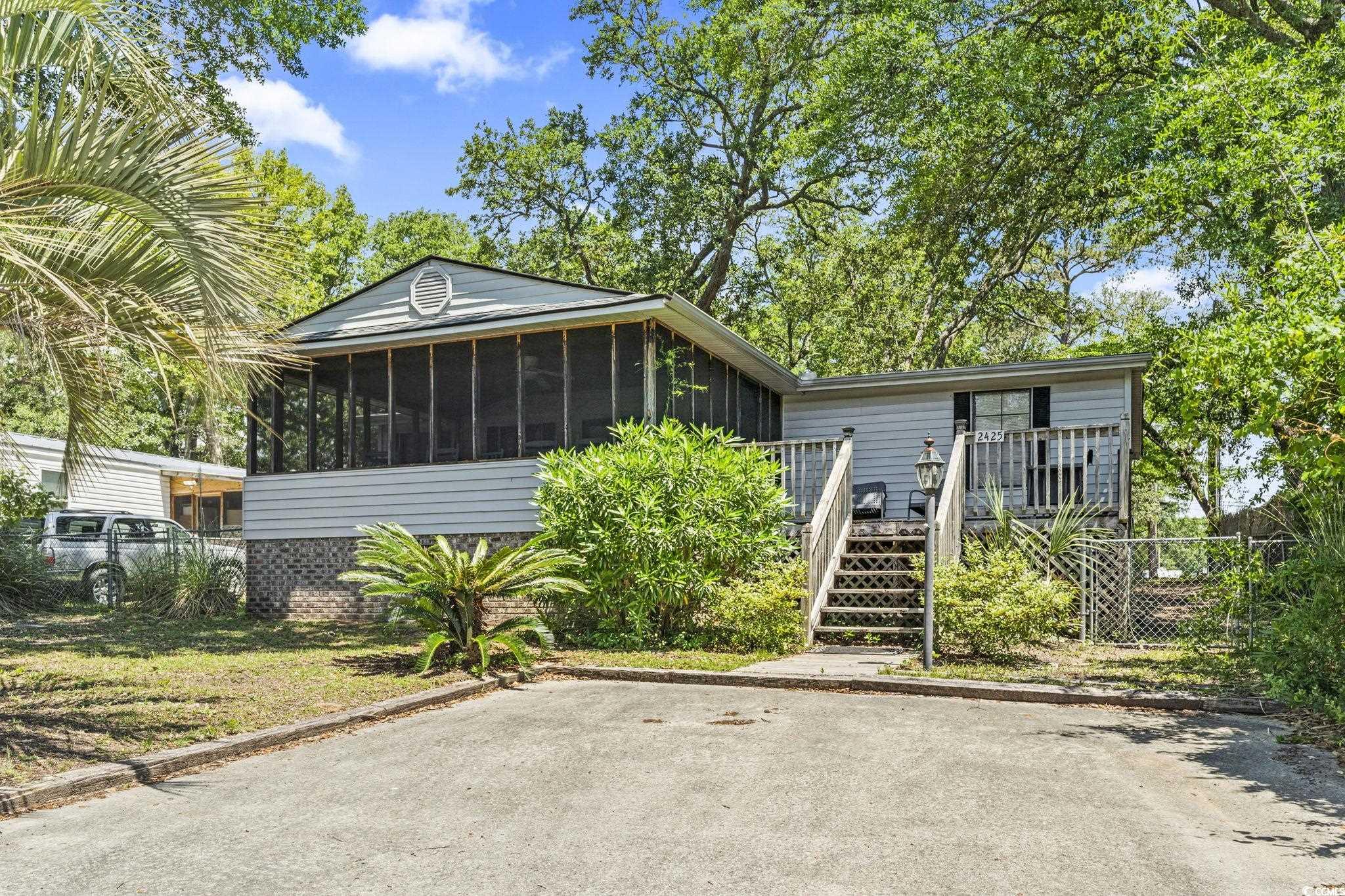 2425 Park Street North Myrtle Beach, SC 29582 - Photo 2 of 40