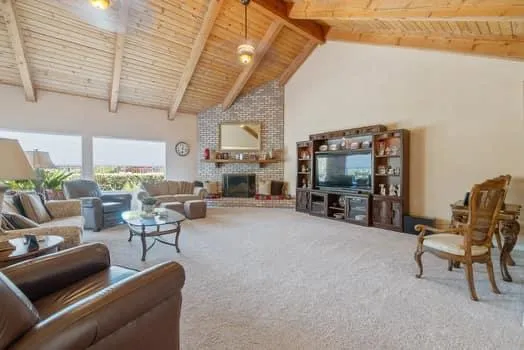 $1,195,000 | 6518 North Dolores Avenue, Fresno, CA 93711