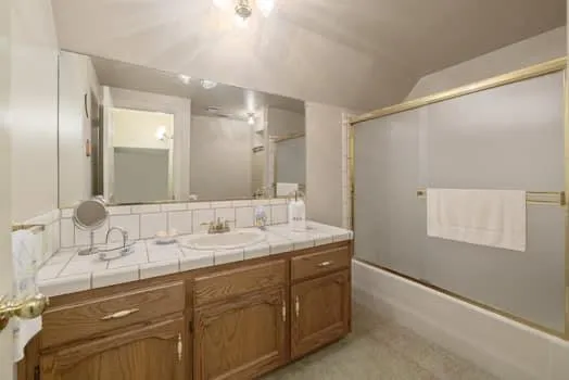 $1,195,000 | 6518 North Dolores Avenue, Fresno, CA 93711