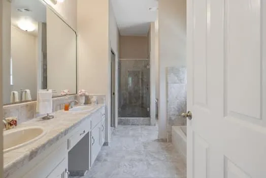 $1,195,000 | 6518 North Dolores Avenue, Fresno, CA 93711