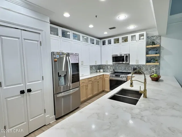 $824,900 | 3001 West 10th Street, Unit 309, Panama City, FL 32401