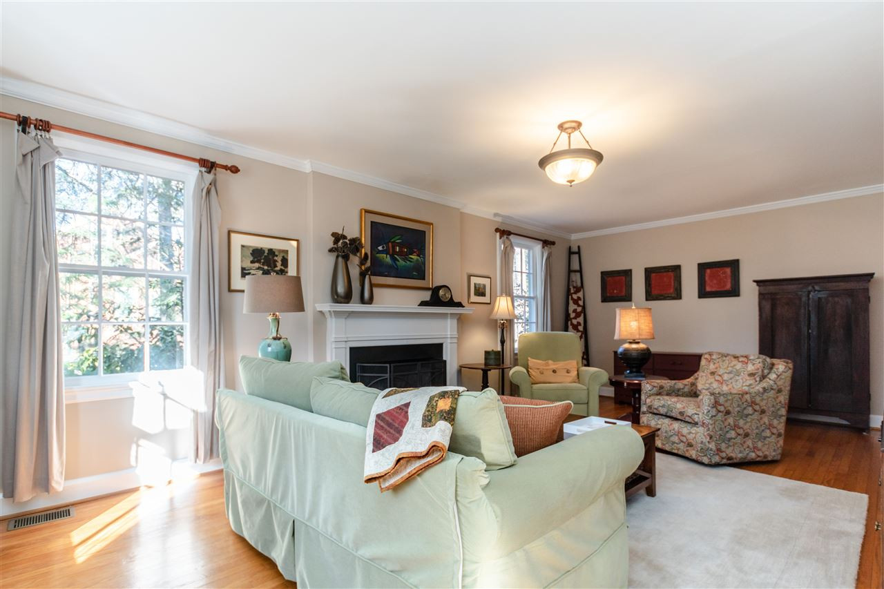 2820 Barmettler Street Raleigh, NC 27607 - Photo 3 of 24 Living Room
