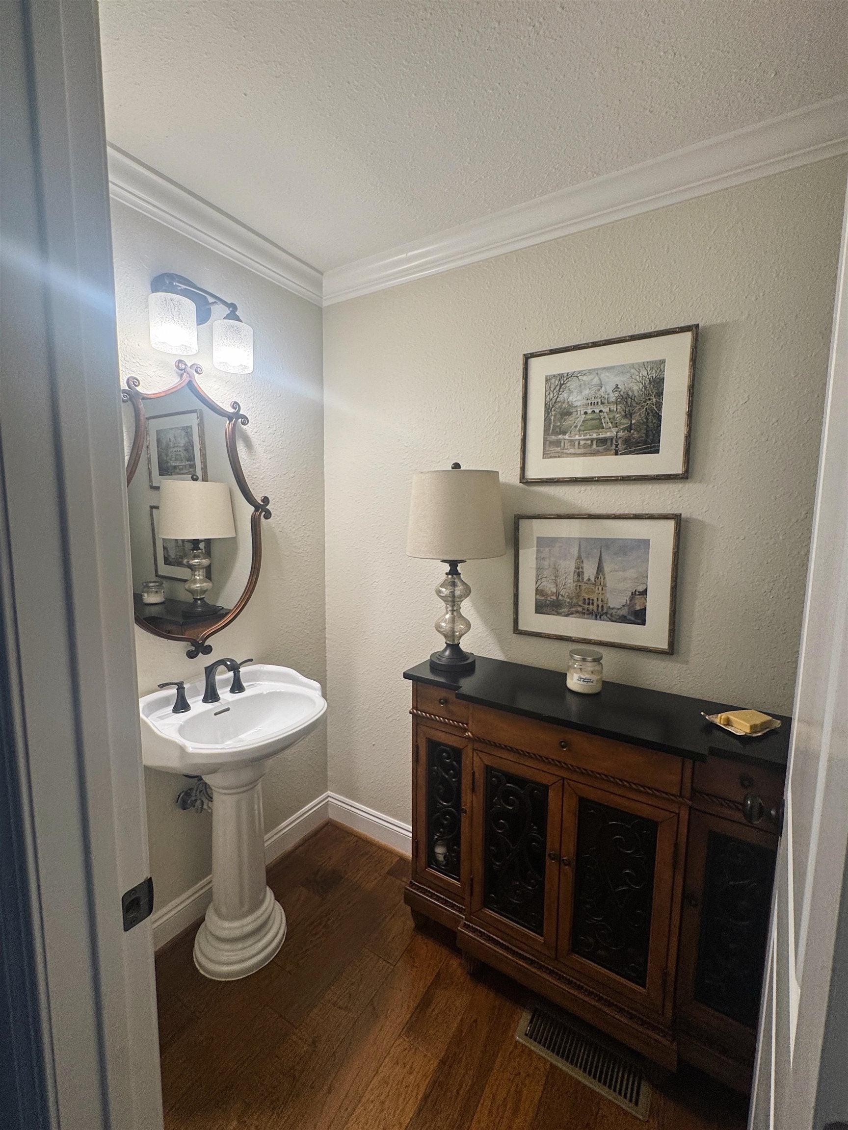 Gallery Image 6