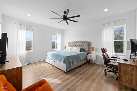 $825,000 | 320 South Tarboro Street, Raleigh, NC 27610