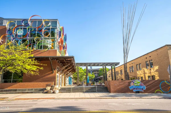 $825,000 | 320 South Tarboro Street, Raleigh, NC 27610