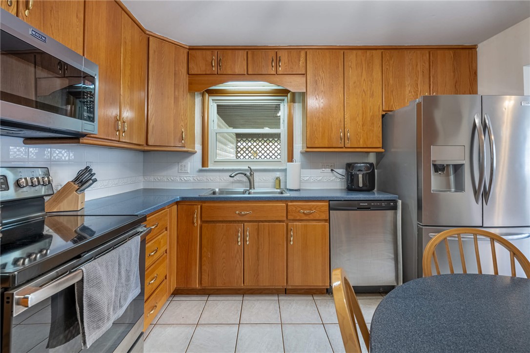 5943 Sharp Road Dayton, OH 45432 - Photo 7 of 27