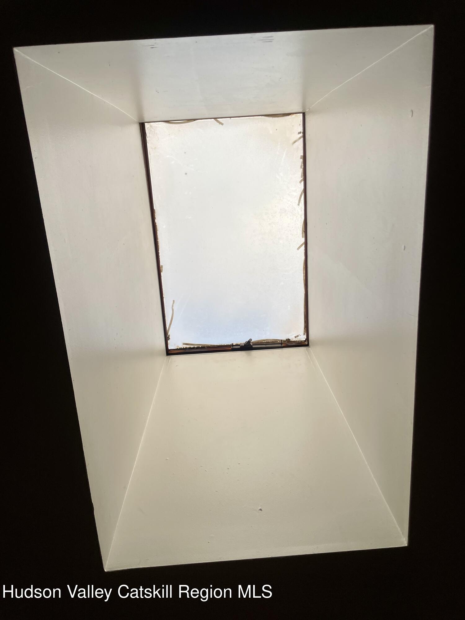 426 Warren Street, Unit 3 Hudson, NY 12534 - Photo 4 of 13