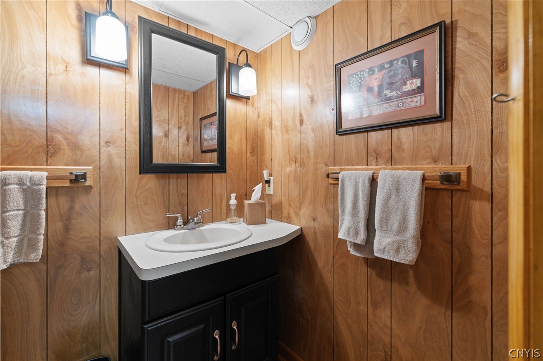 410 Meadow Road Geddes, NY 13219 - Photo 34 of 50 Lower level half bath