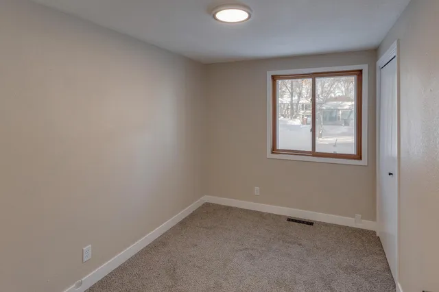 $259,500 | 6169 Donald Street North, Baxter, MN 56425