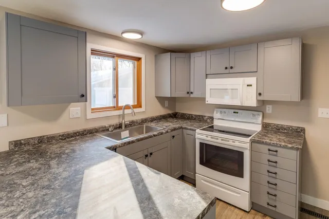 $259,500 | 6169 Donald Street North, Baxter, MN 56425